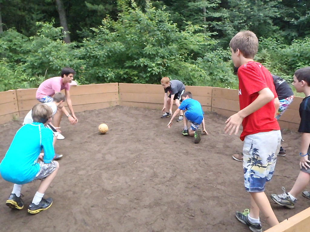 gaga gaga ball